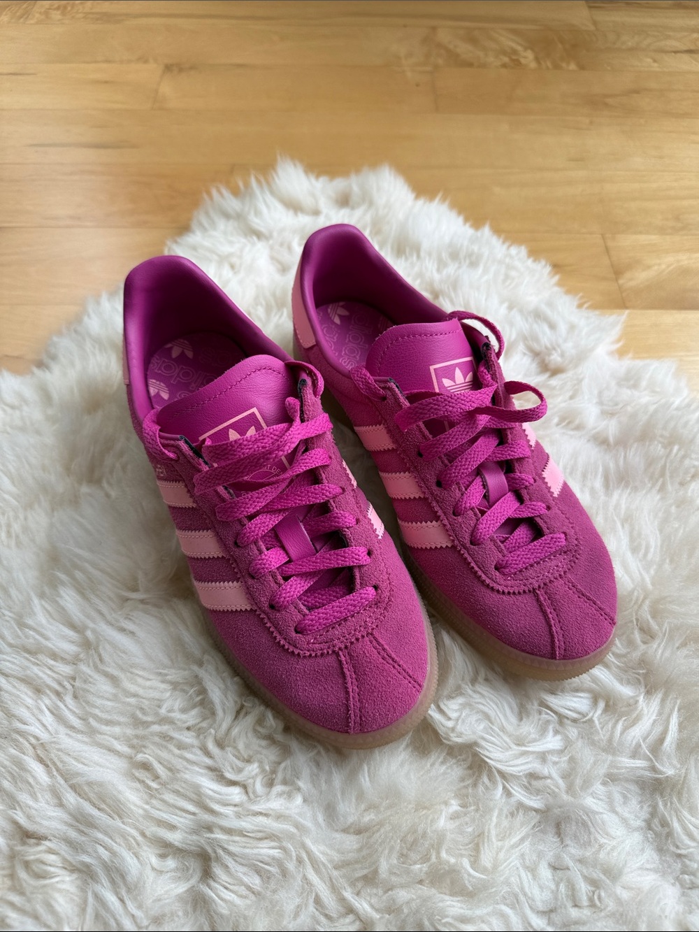 adidas Gazelle Women’s Sneakers in Pink, size US 5